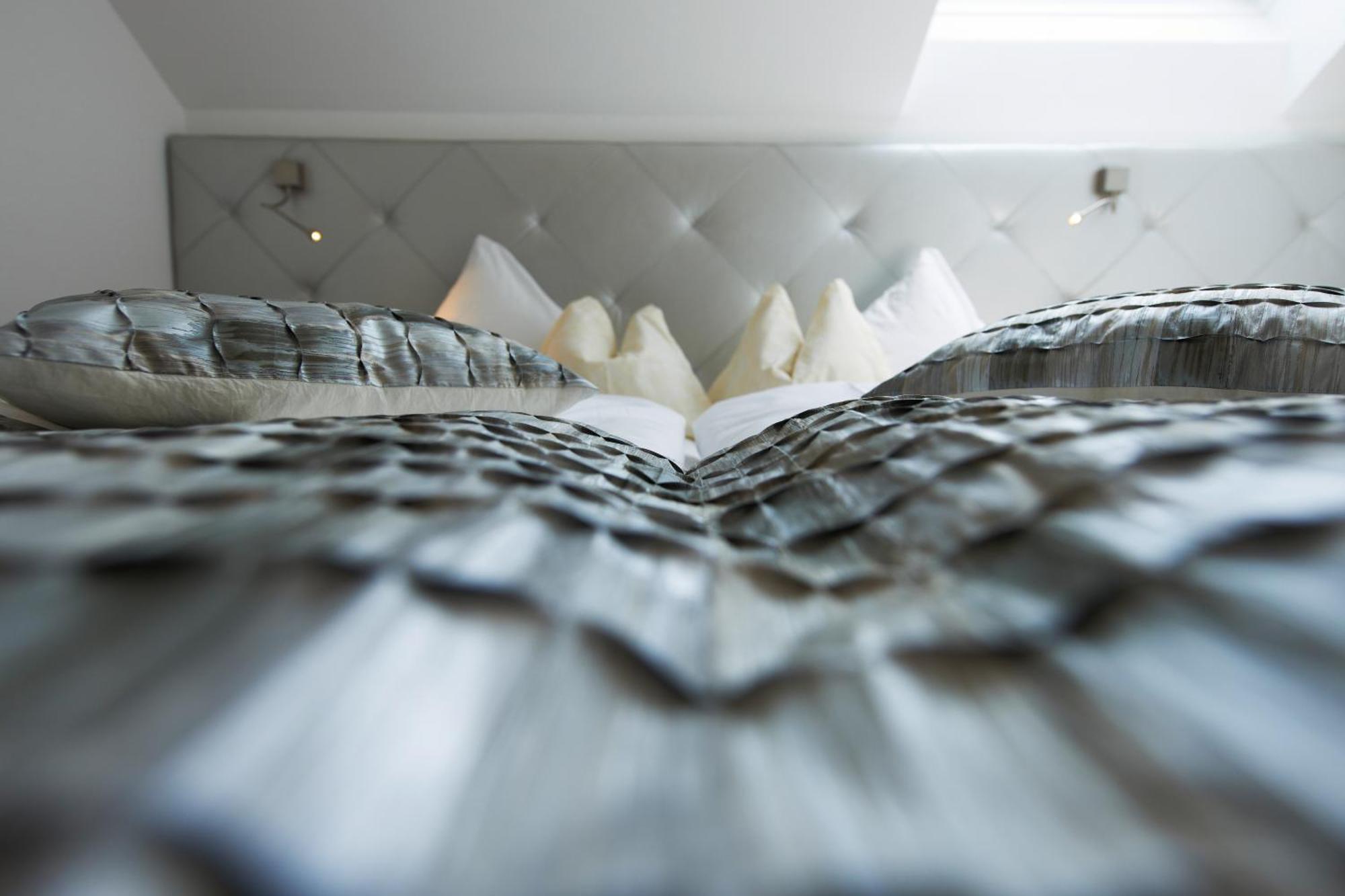 Hotel Brigitte อิสชเกิล ภายนอก รูปภาพ