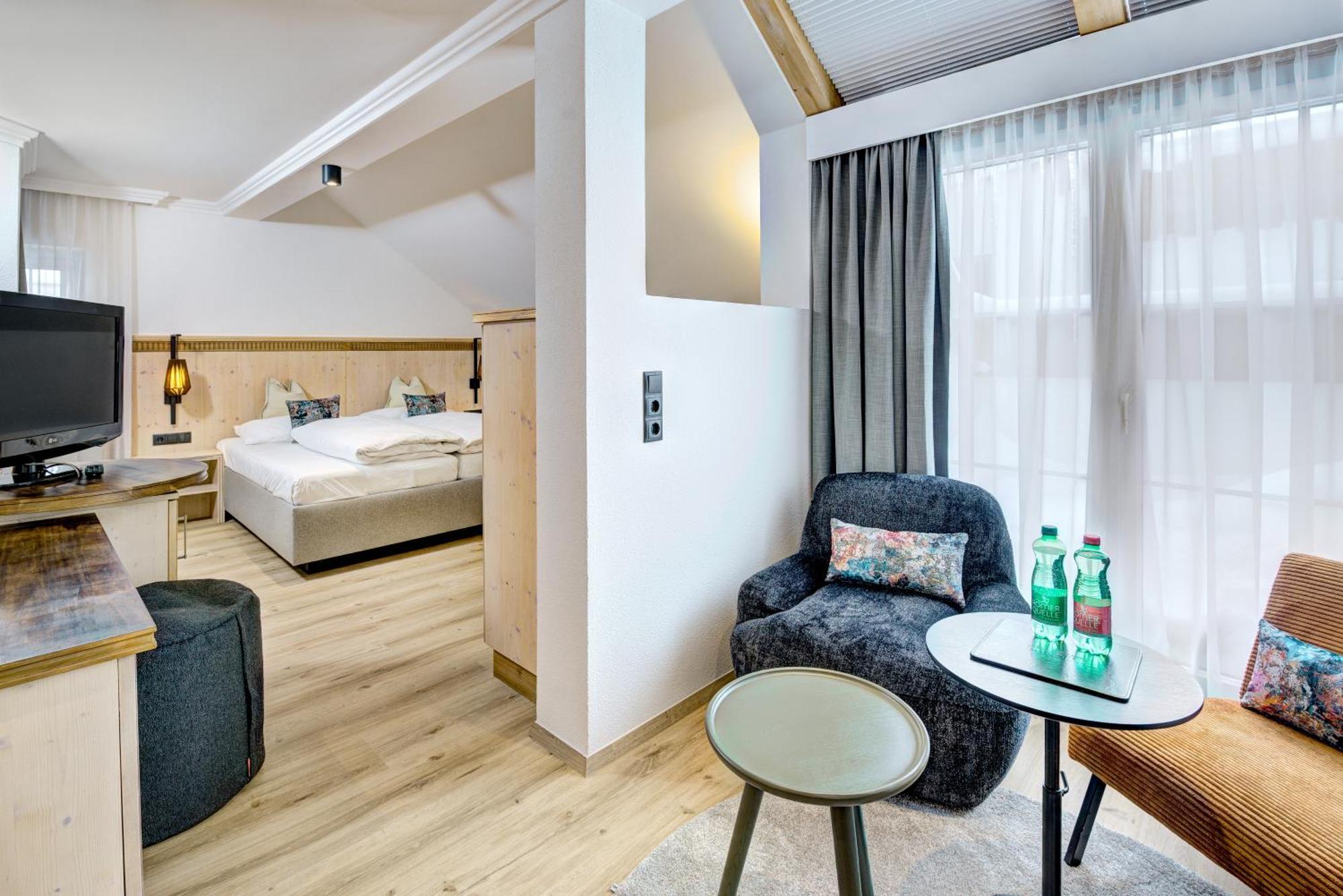 Hotel Brigitte อิสชเกิล ภายนอก รูปภาพ