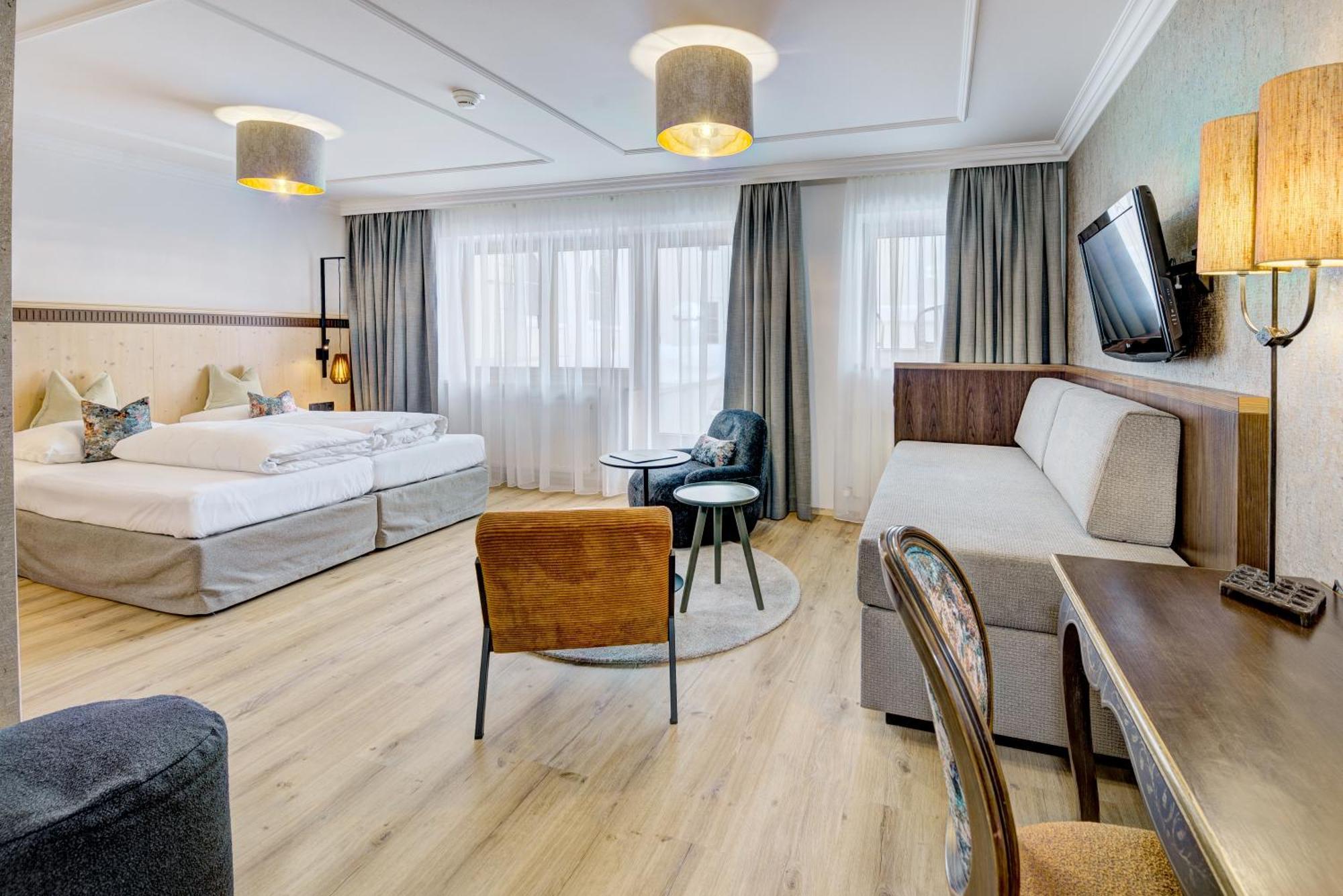 Hotel Brigitte อิสชเกิล ภายนอก รูปภาพ